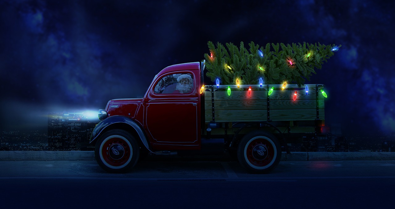 christmas tree truck santa 4636494